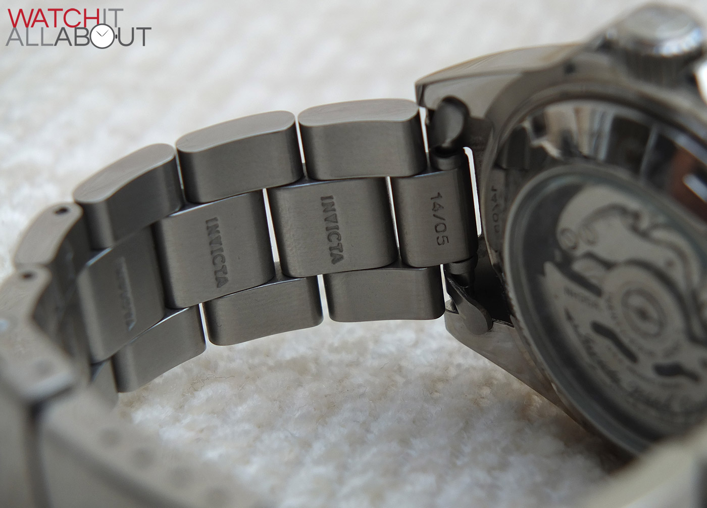 Invicta Pro Diver 9094 Watch Review - WatchReviewBlog