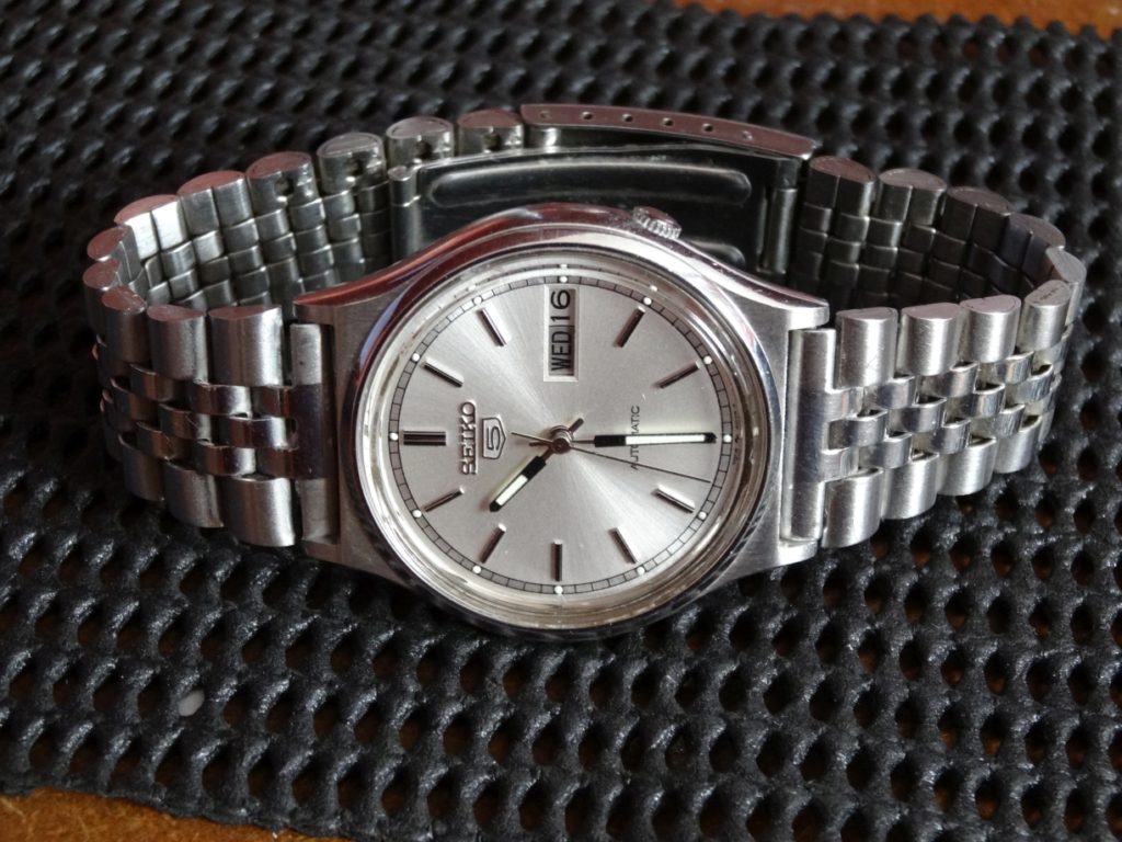 Glamour fiktion omvendt Seiko 5 Sports SSA281 Automatic - Review - 12&60