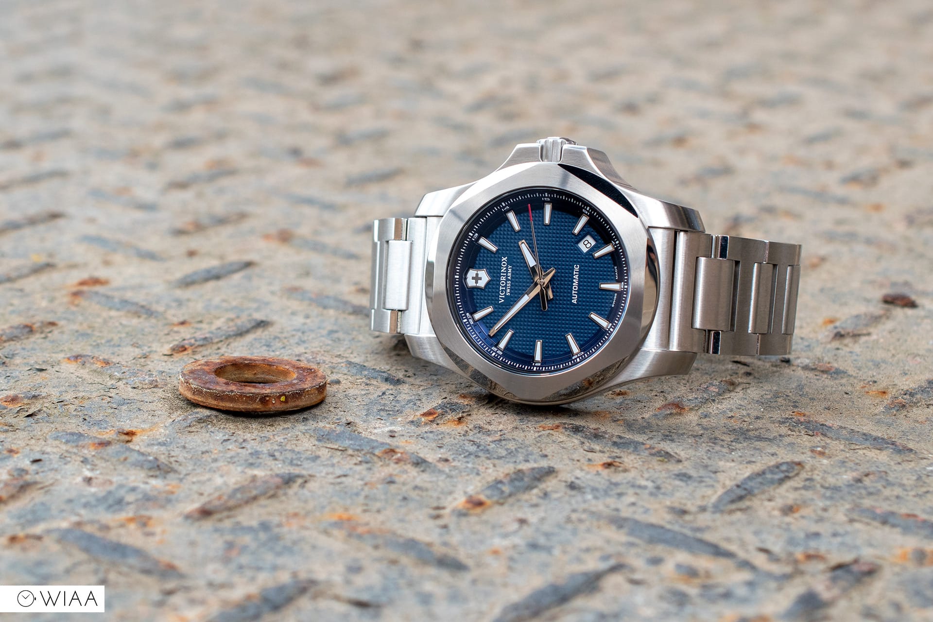 Inox mechanical blue sale