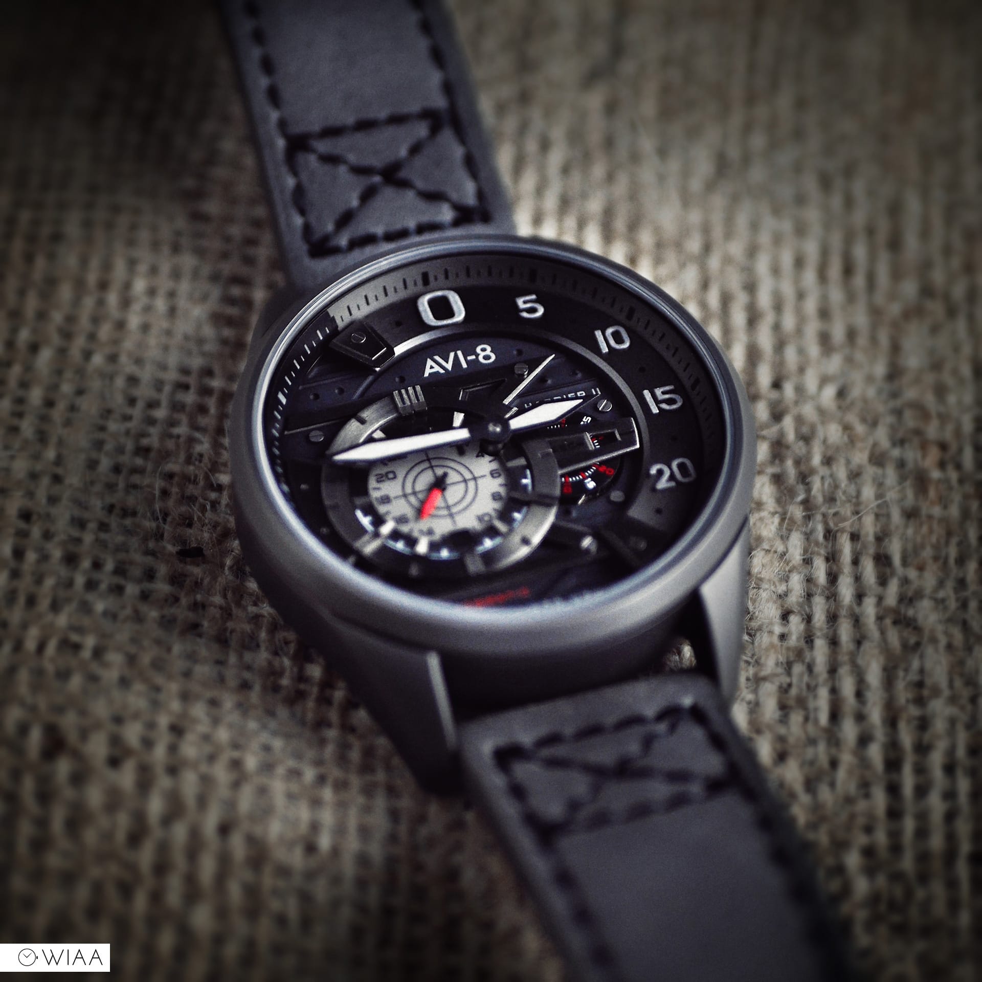 Avi 8 Hawker Harrier II AV 4070 03 Watch Review 12 60