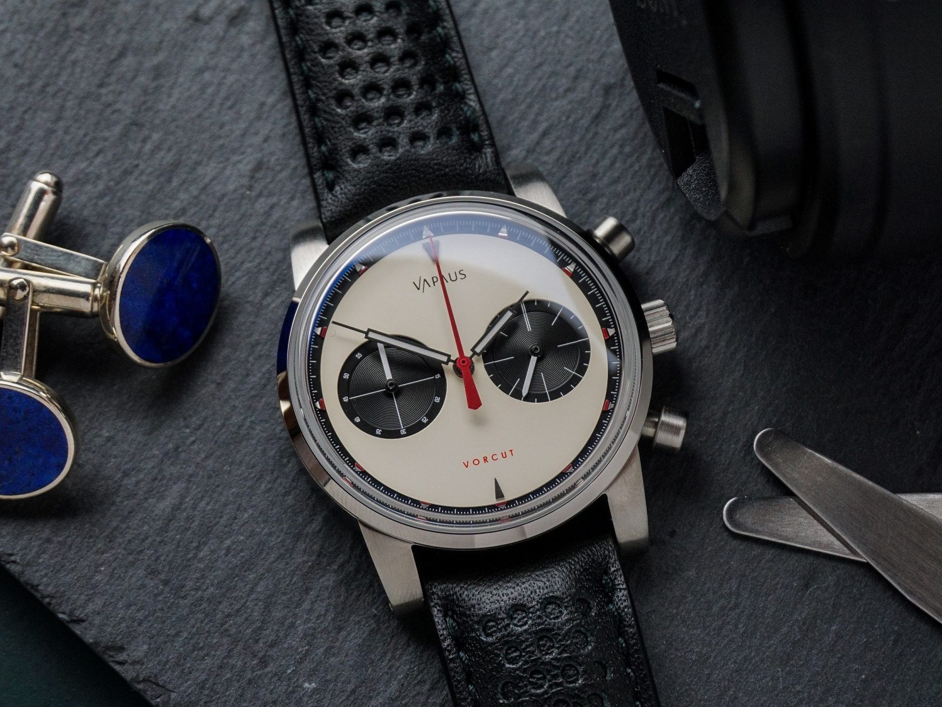 Vapaus Vorcut Meca-quartz chronograph