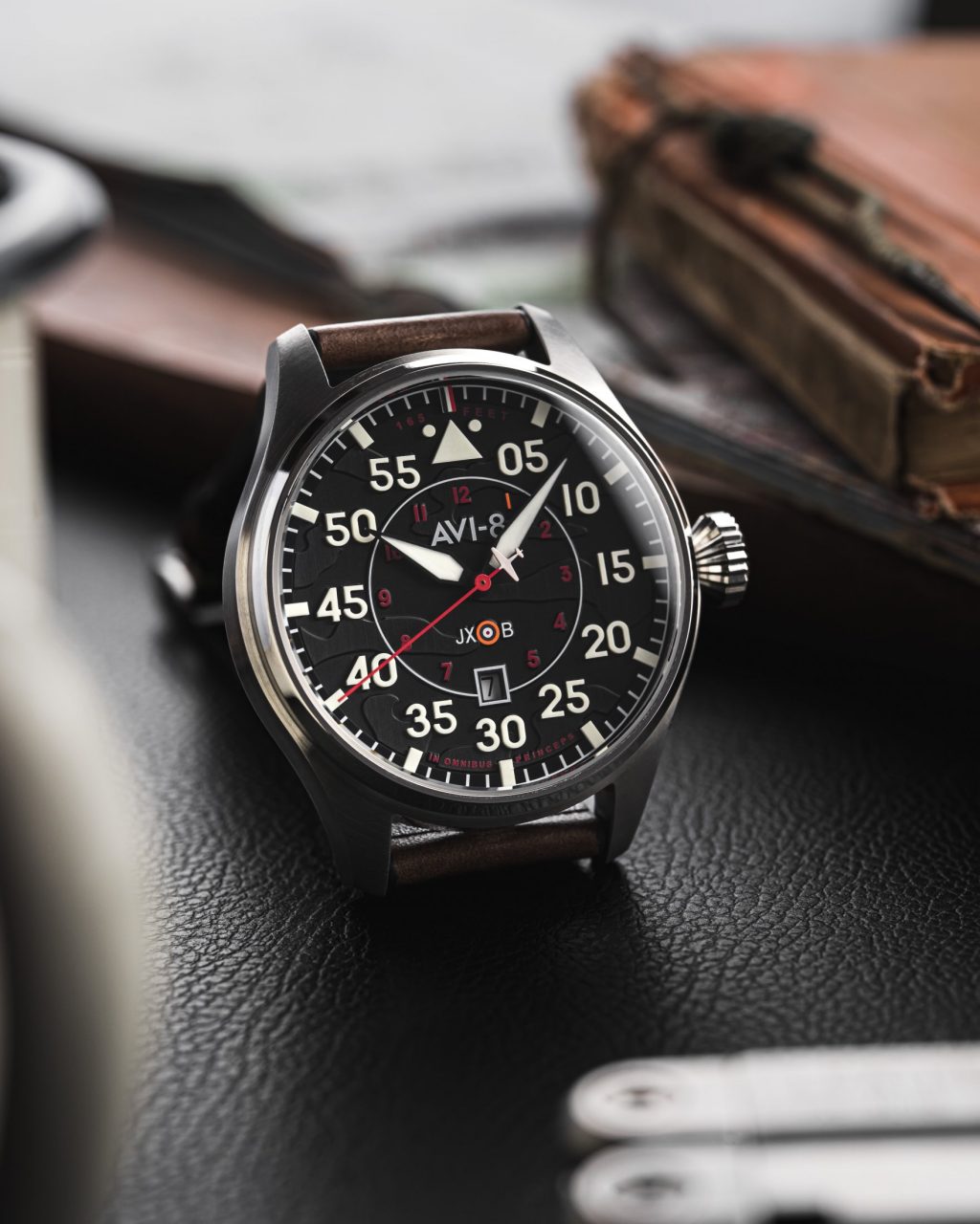 The Avi-8 Hawker Hurricane Clowes Automatic Review - 12&60