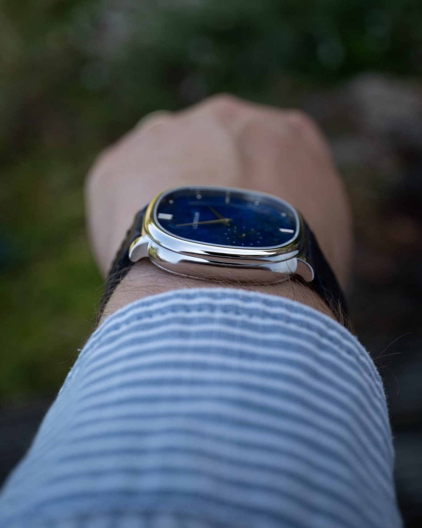 On The Wrist: LORESUM LS06 Royal Ellipse Review - 12&60